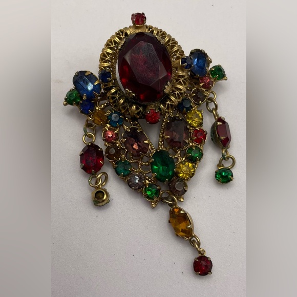 Vintage Gold Tone Multi Colored Faceted Glass Ornate Victorian Style Brooch Pin - Picture 4 of 10